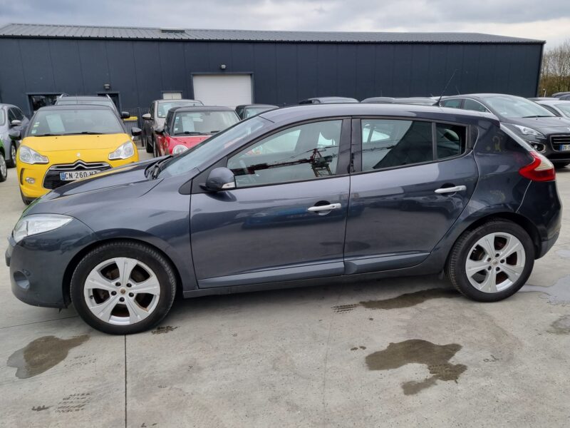RENAULT MEGANE III 1.5 dCi 105 dynamique