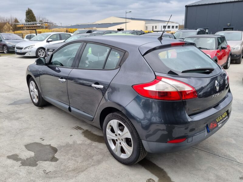 RENAULT MEGANE III 1.5 dCi 105 dynamique