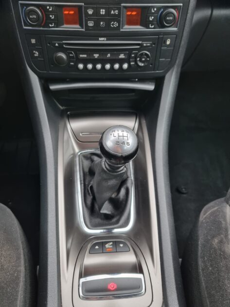 CITROEN C5 tourer 2.0 HDi 140 confort 