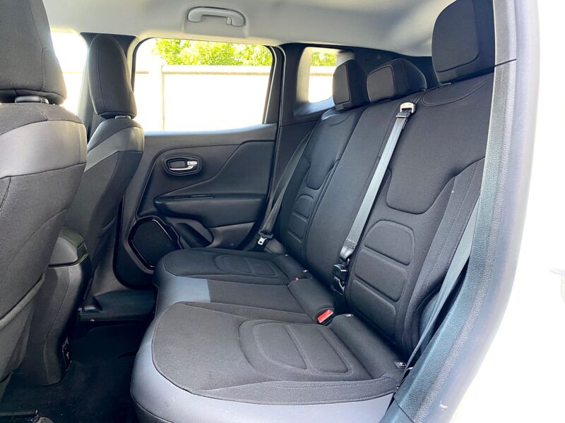 JEEP RENEGADE 1.6 MULTIJET 120 Cv 1ERE MAIN / BROOKLYN LIMITED GPS BLUETOOTH REGULATEUR Garantie1an