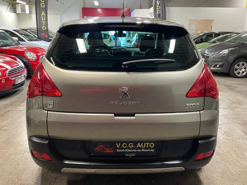 PEUGEOT 3008 2.0 HDi 16V Hybrid4 BMP6 S&S 163
