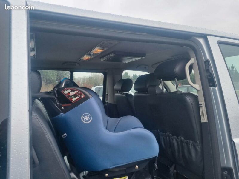 VOLKSWAGEN TRANSPORTER V Autobus/Autocar 2007