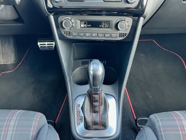 VOLKSWAGEN POLO 1,4 TSI GTI DSG 2012