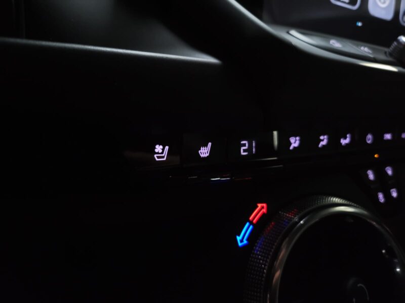 CHEVROLET CAMARO 6.2 V8 453CV FIFTY 50TH ANNIVERSAIRE TETE HAUTE / BOSE / APPLE CARPLAY