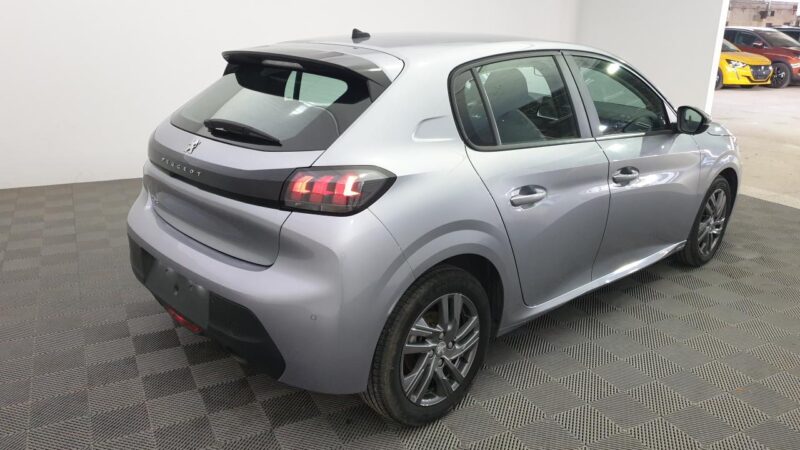 PEUGEOT 208 1.2 PURETECH 100CV ACTIVE GARANTIE 12 MOIS