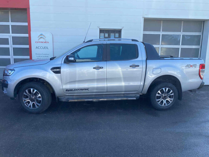 FORD RANGER  III (TKE) Phase 2 3.2 TDCI 20V Pickup Double Cabine 4x4 200 cv Boîte auto