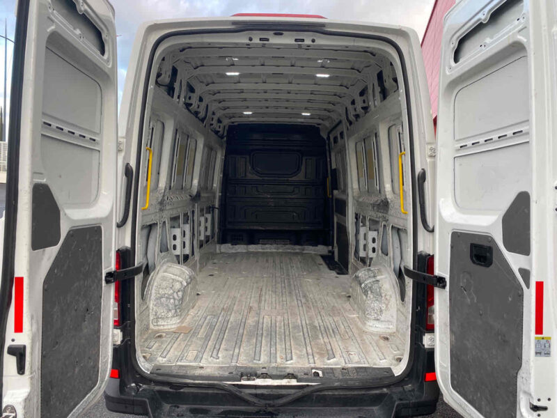 VOLKSWAGEN CRAFTER L4H2 