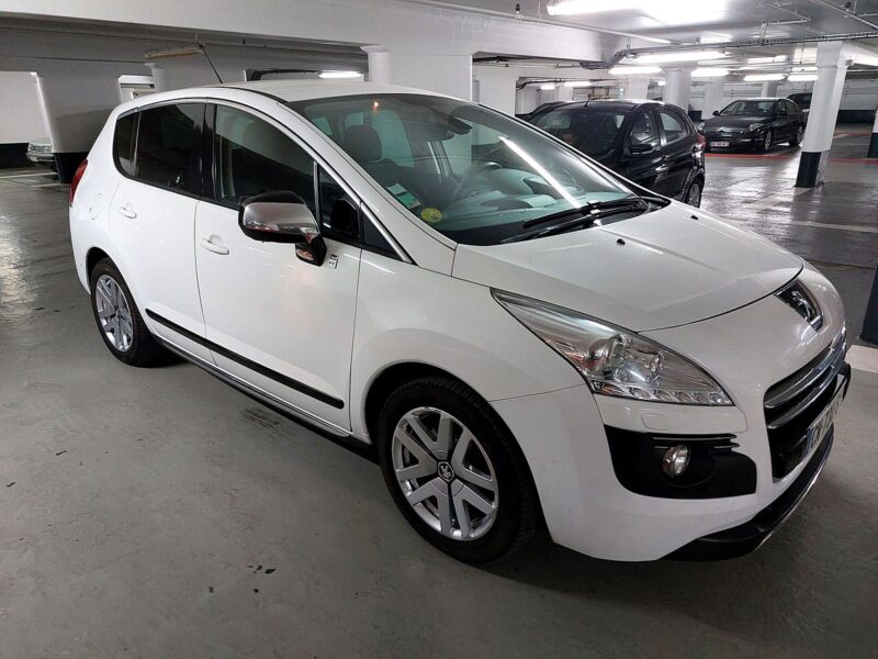 PEUGEOT 3008 HYBRIDE4 2.0 HDI 163 + ELECTRIQUE 37 BMP6