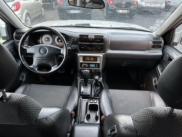 OPEL FRONTERA B 2002