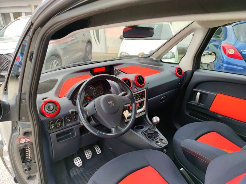 PEUGEOT 1007 2009 SPORTY PACK