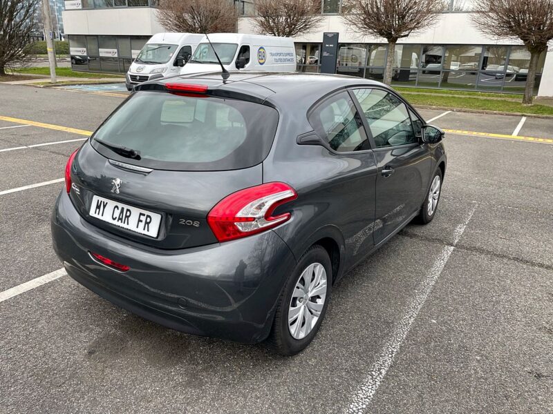 PEUGEOT 208 I 2013