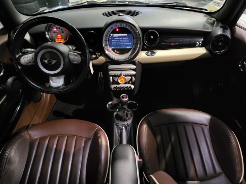 MINI CLUBMAN 1.6 16V TURBO 211CV JHON COOPER WORKS