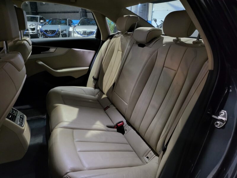 AUDI A4 2.0 TFSI 190cv /DESIGN LUXE /VOLANT MEPLAT