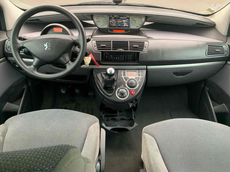 PEUGEOT 807 2.0 HDI 110CV