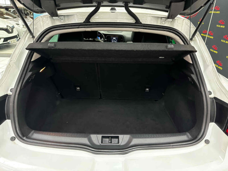 RENAULT MEGANE IV 1.2 TCe 130 S&S Energy Intens