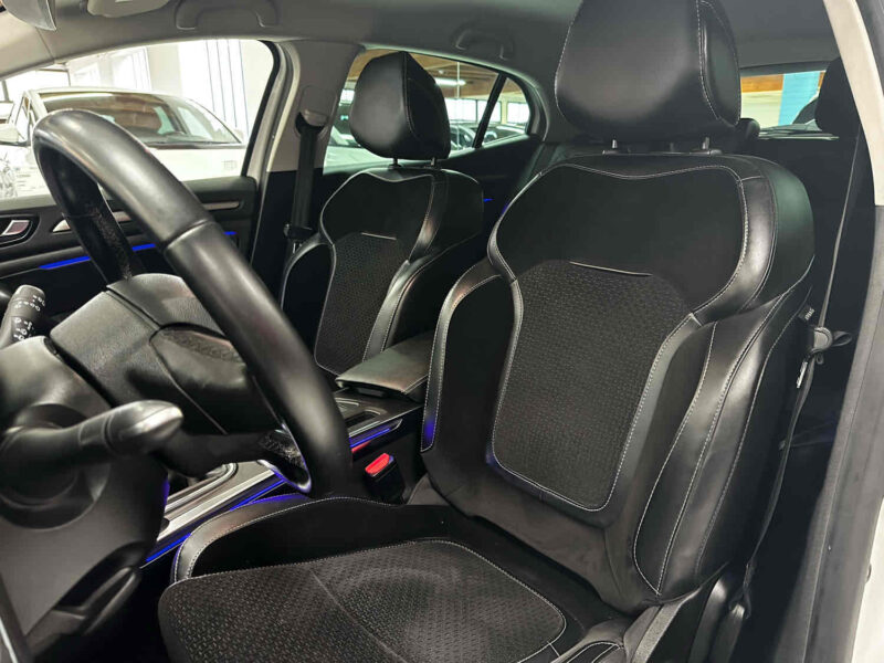 RENAULT MEGANE IV 1.2 TCe 130 S&S Energy Intens