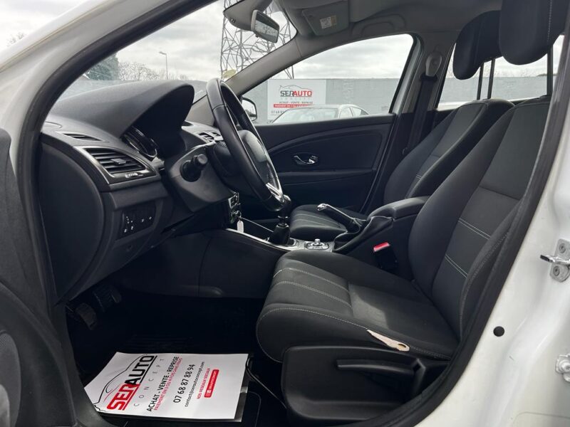 RENAULT MEGANE III  2014