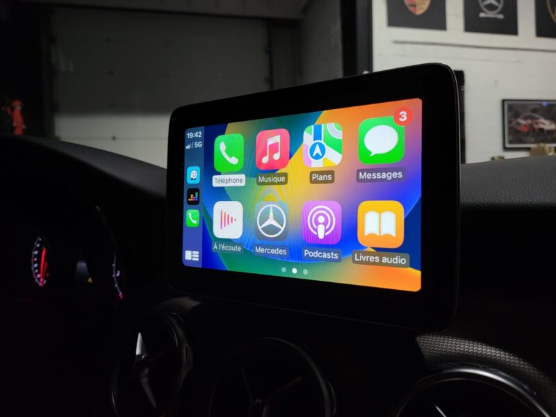 MERCEDES CLASSE GLA 250 4-MATIC 211cv SENSATION / APPLE CARPLAY