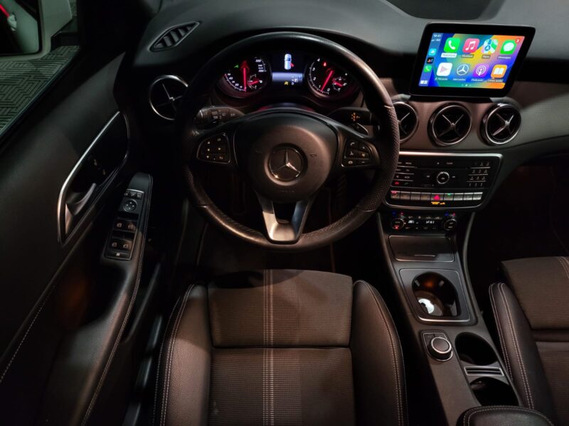 MERCEDES CLASSE GLA 250 4-MATIC 211cv SENSATION / APPLE CARPLAY