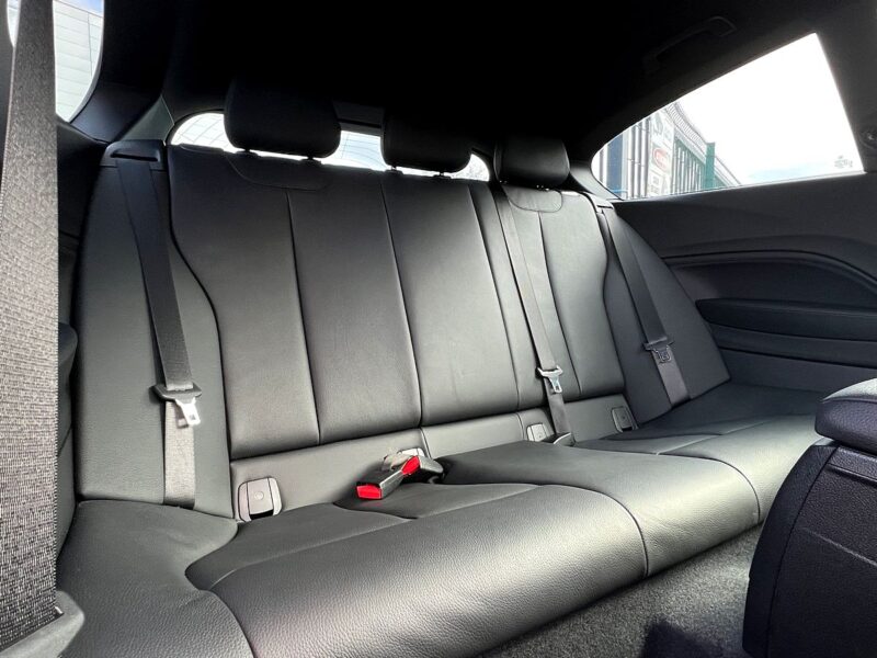 BMW SERIE 1 F21 PHASE 2 PACK M SPORT 18D 2.0 150 Cv BOITE AUTO CUIR GPS ORIGINE FRANCE - Garantie1an