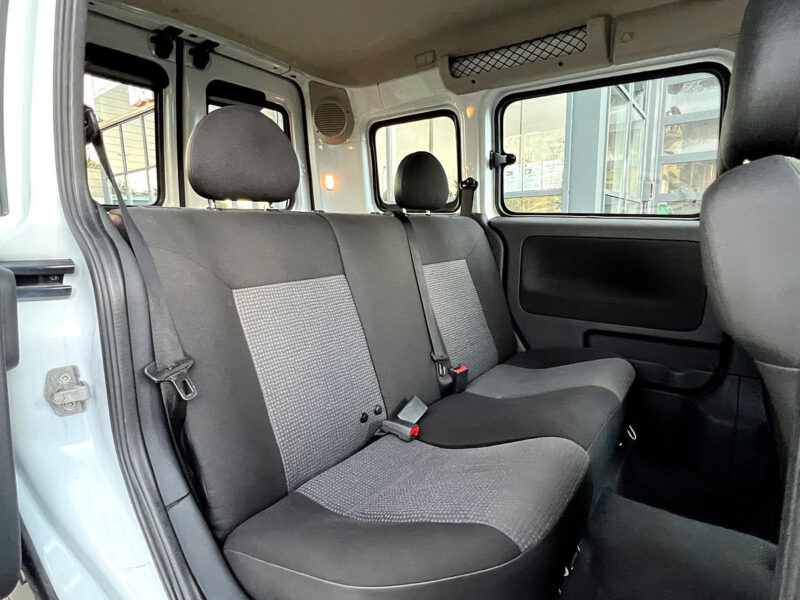 OPEL COMBO TOUR II 1.3 CDTI 75 Cv 5 PLACES / 34 900 Kms ATTELAGE CLIMATISATION - Garantie1an