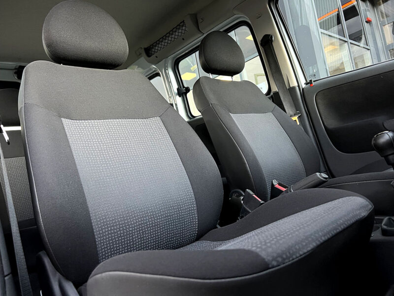 OPEL COMBO TOUR II 1.3 CDTI 75 Cv 5 PLACES / 34 900 Kms ATTELAGE CLIMATISATION - Garantie1an