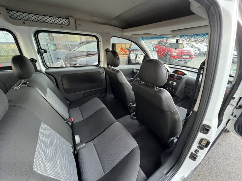 OPEL COMBO TOUR II 1.3 CDTI 75 Cv 5 PLACES / 34 900 Kms ATTELAGE CLIMATISATION - Garantie1an