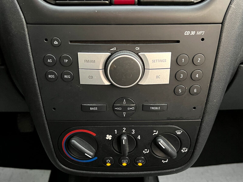 OPEL COMBO TOUR II 1.3 CDTI 75 Cv 5 PLACES / 34 900 Kms ATTELAGE CLIMATISATION - Garantie1an