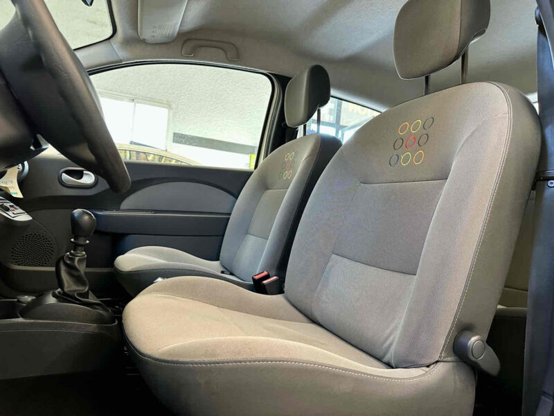 RENAULT TWINGO  2011