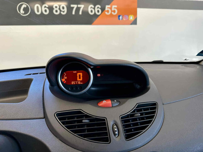 RENAULT TWINGO  2011