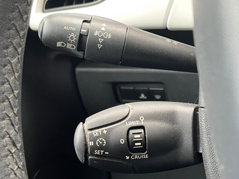 CITROEN DS3 1.6 e-HDI AIRDREAM SO CHIC 