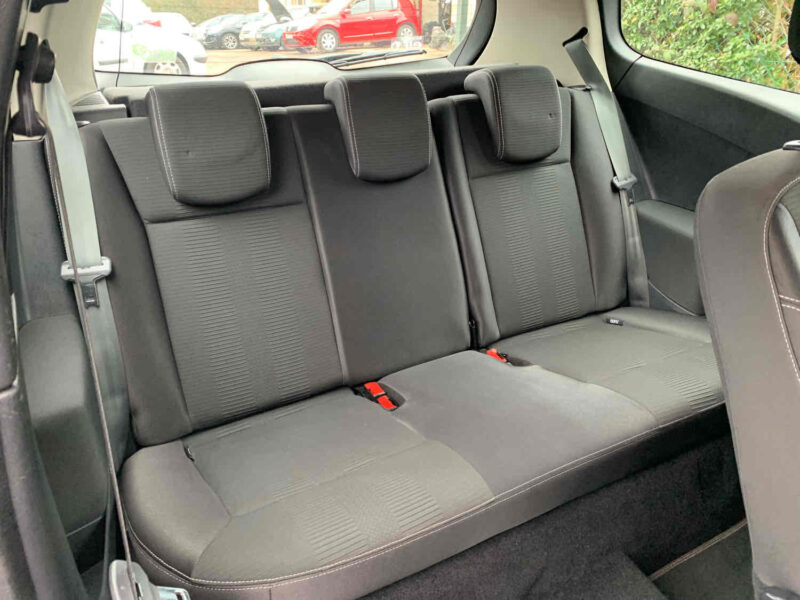 RENAULT CLIO III 1.5DCI 70CV