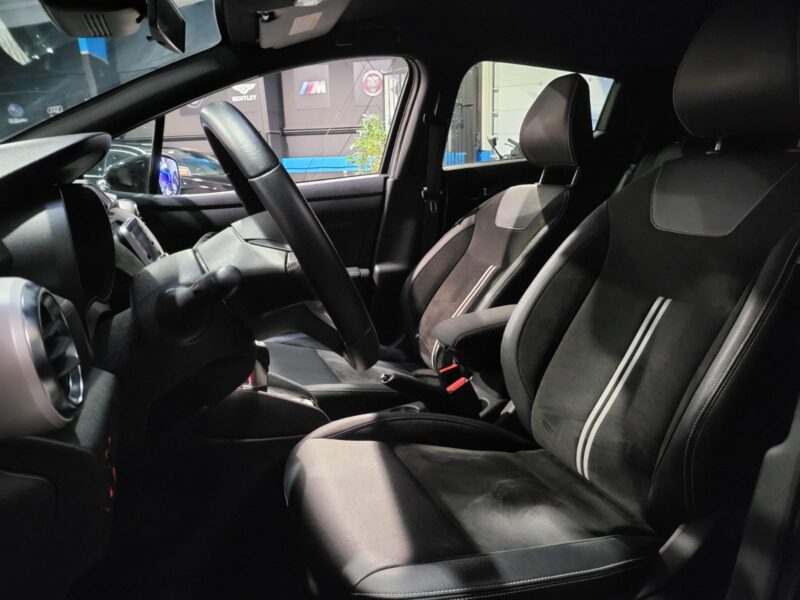 NISSAN MICRA N-SPORT XTRONIC 2021 IG-T 92 / Sellerie Cuir Alcantara / Apple Carplay