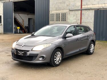 RENAULT MEGANE 2010