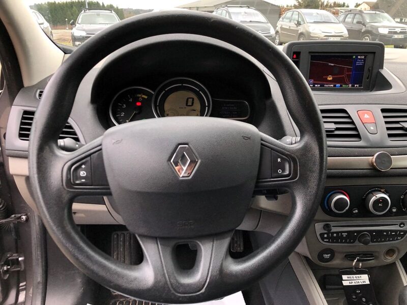 RENAULT MEGANE 2010