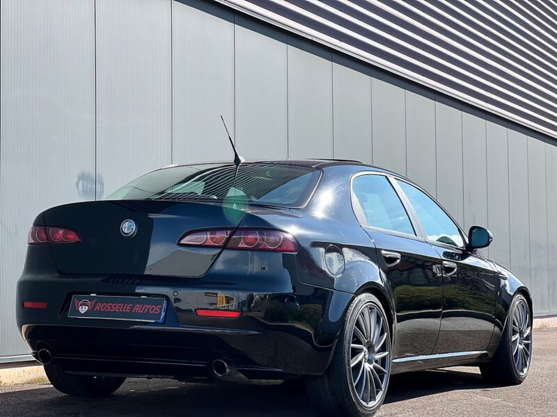 ALFA ROMEO 159 3.2 JTS 24V Distinctive Q4 260CH
