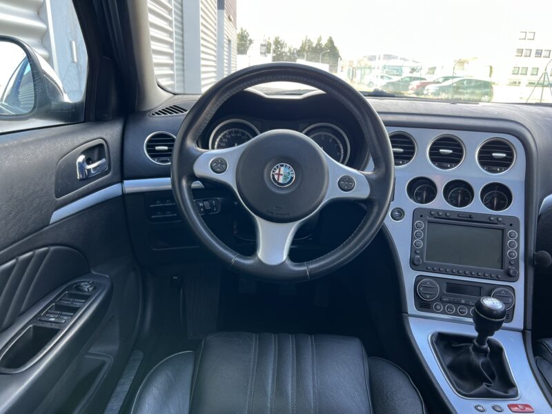 ALFA ROMEO 159 3.2 JTS 24V Distinctive Q4 260CH