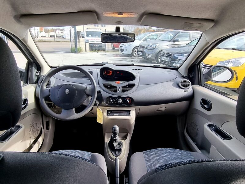 RENAULT TWINGO II 1.2 16V 75 Authentique