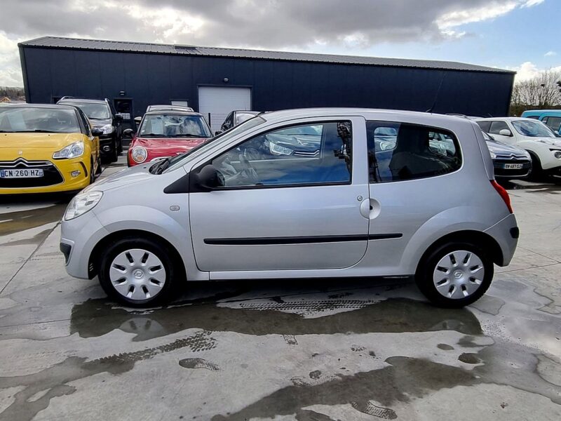 RENAULT TWINGO II 1.2 16V 75 Authentique