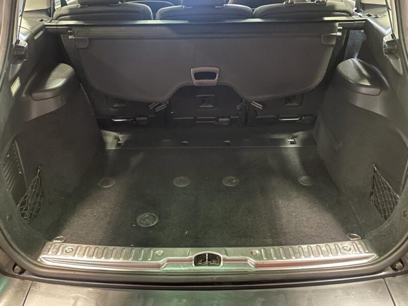 PEUGEOT 308 SW 2.0 HDi 136 Premium