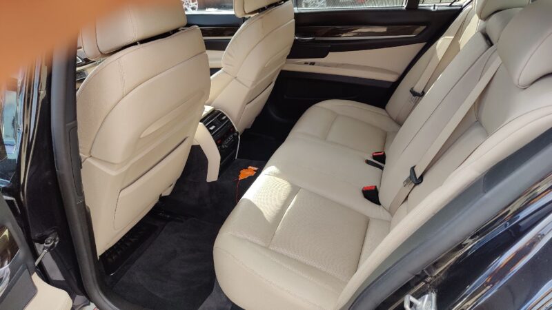 B.M.W. Série 7 ActiveHybrid BVA V8 449cv