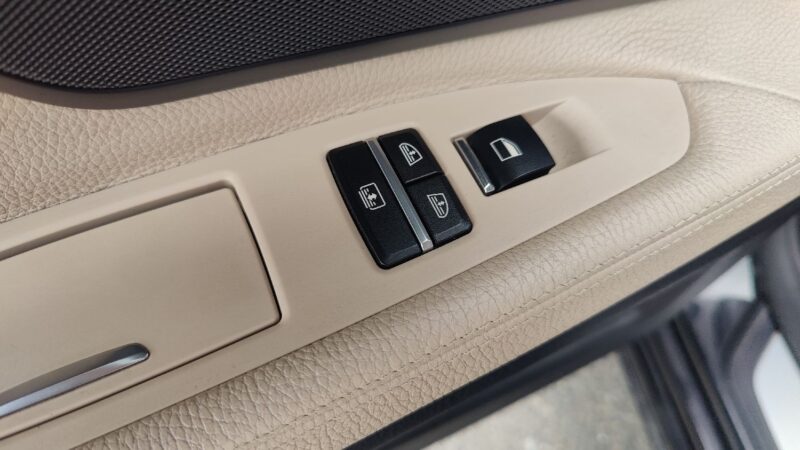 B.M.W. Série 7 ActiveHybrid BVA V8 449cv