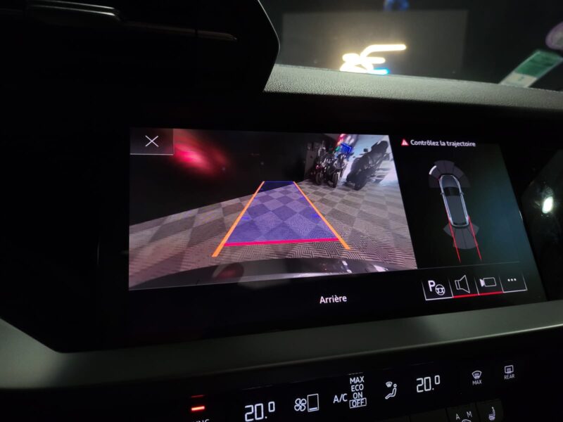 AUDI A3 35 TFSI /150 cv / s-LINE /TOIT PANO/CARPLAY
