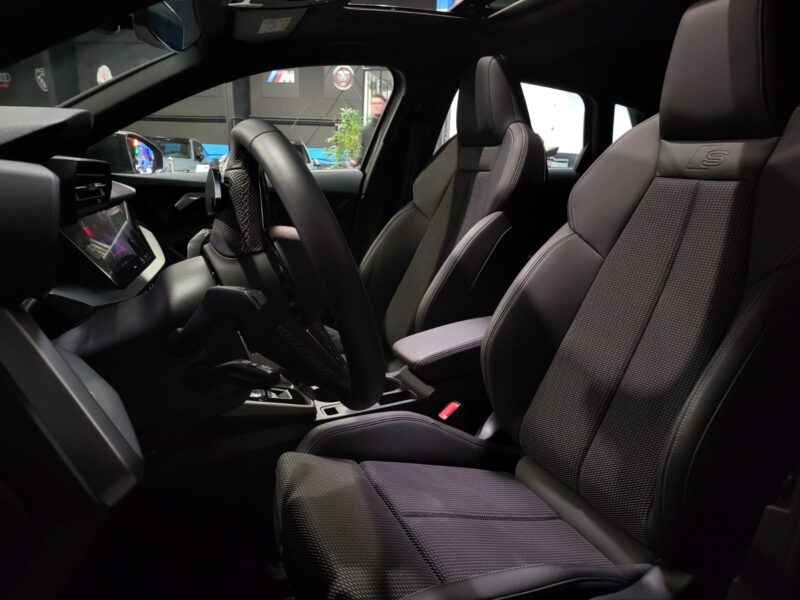 AUDI A3 35 TFSI /150 cv / s-LINE /TOIT PANO/CARPLAY