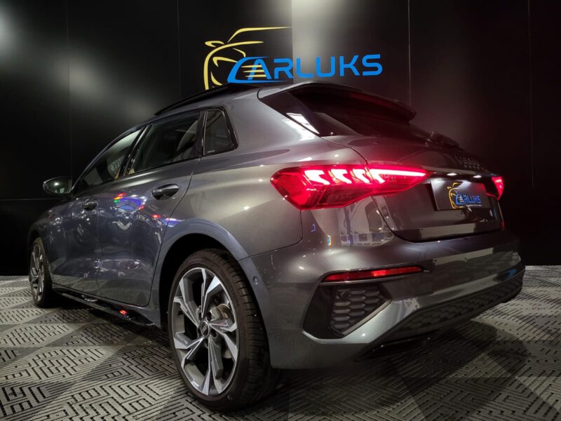 AUDI A3 35 TFSI /150 cv / s-LINE /TOIT PANO/CARPLAY