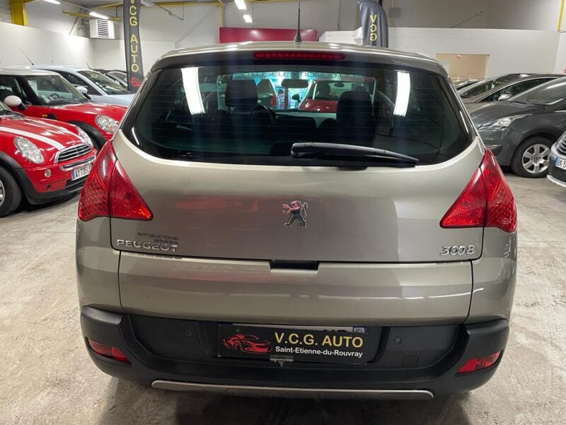 PEUGEOT 3008 1.6 HDi 115 Style