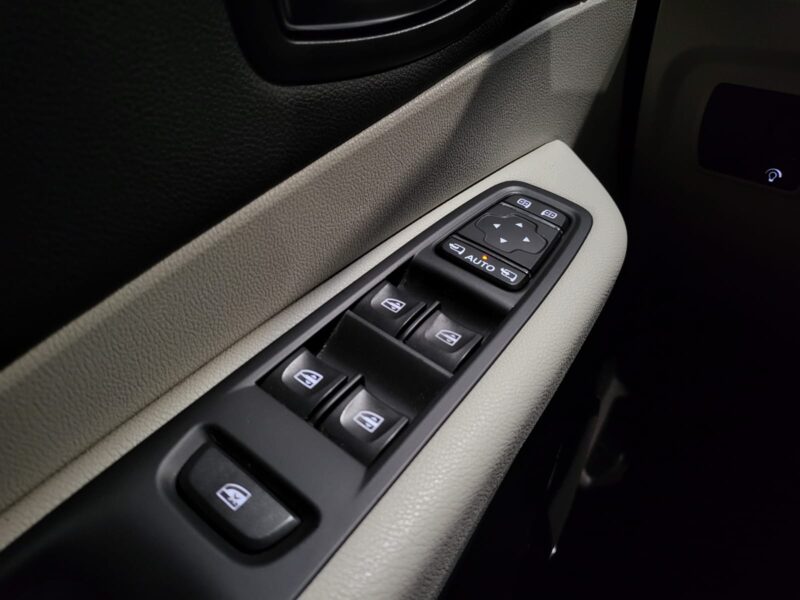 RENAULT CAPTUR 1.5 dCi 90cv INITIALE PARIS EDC6 ENTRETIEN RENAULT