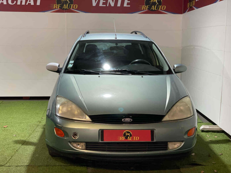 FORD FOCUS I Clipper 2001 2.0 131cv