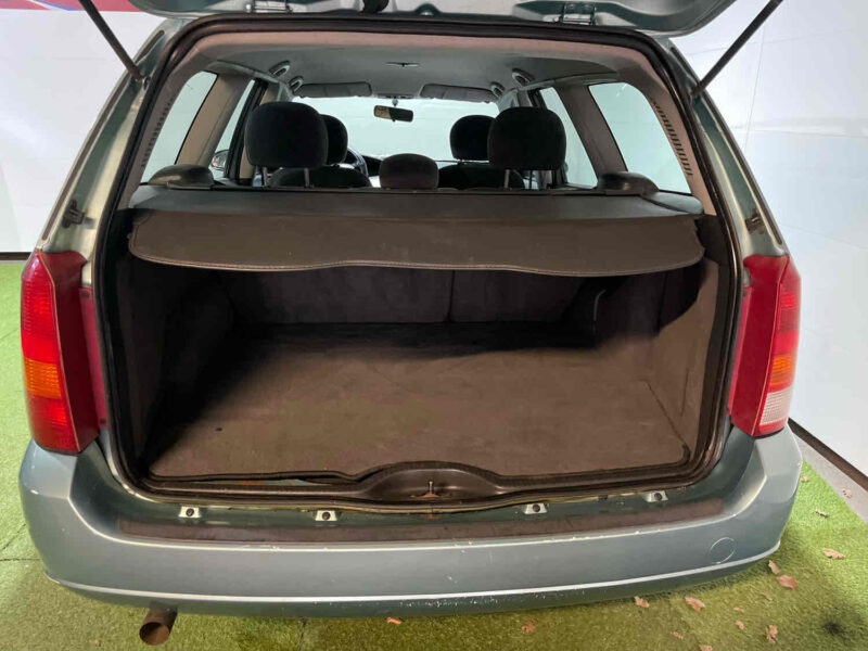 FORD FOCUS I Clipper 2001 2.0 131cv