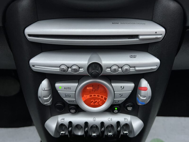 MINI MINI COOPER II R56 1.6 120 Cv BOITE AUTOMATIQUE / TOIT OUVRANT GPS 70 800 Kms - Garantie1an